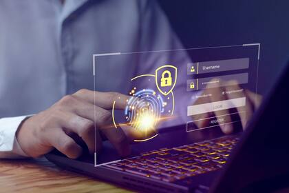 La ciberseguridad es una de las áreas de más rápido crecimiento y mayor demanda dentro del sector tecnológico en general: hay cursos en línea y certificaciones gratuitas para comenzar a introducirse en el sector (Archivo)