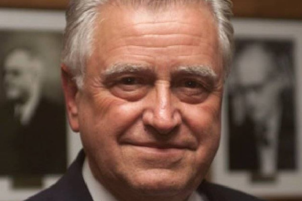 La ciencia local conmocionada por la muerte de Eduardo Charreau