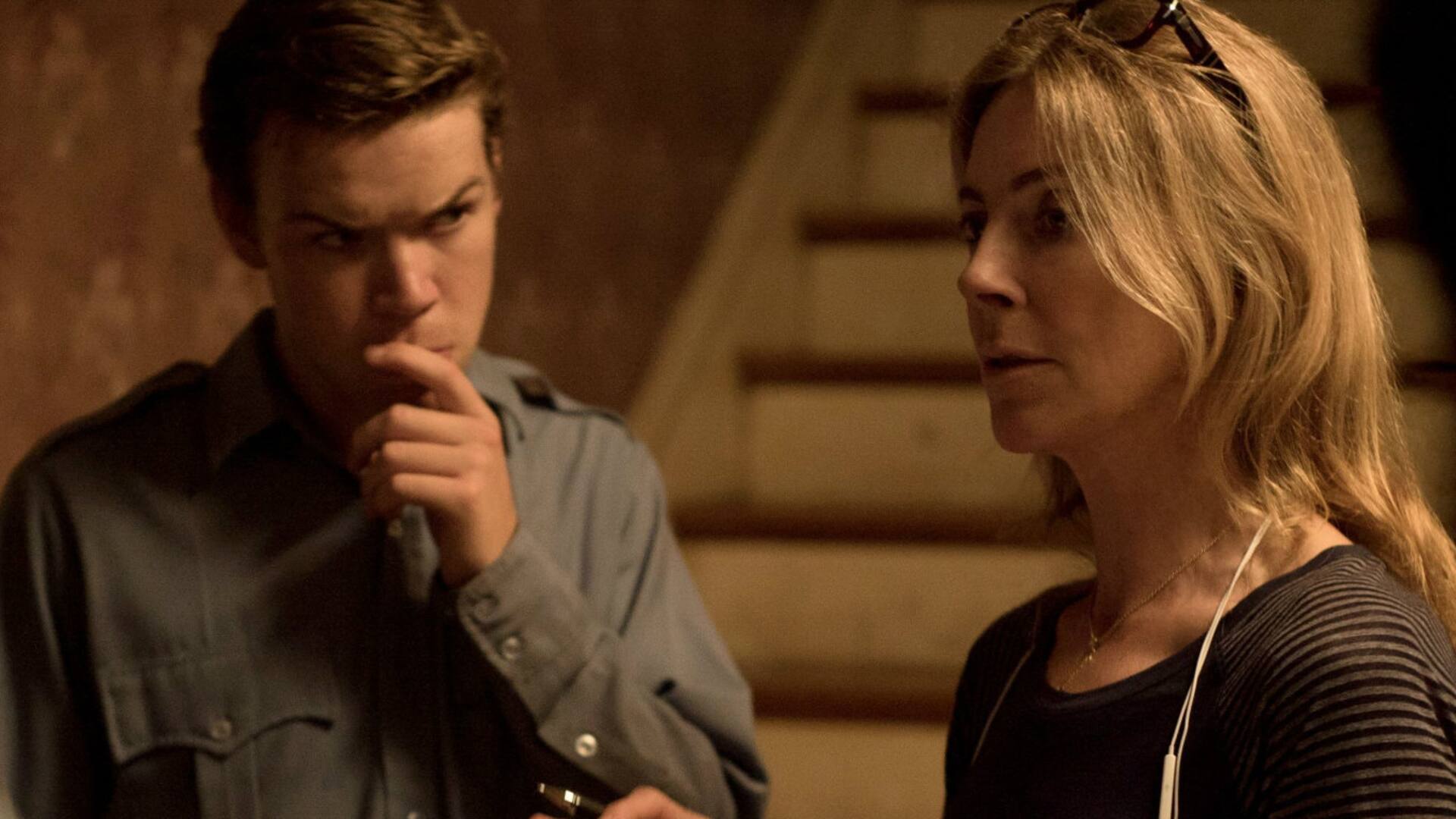 La cineasta Kathryn Bigelow filmando Detroit: zona de conflicto