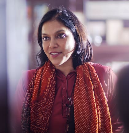 La cineasta oriunda de la India es conocida principalmente por el film Salaam Bombay! que fue nominado al Oscar a Mejor Película de habla no inglesa