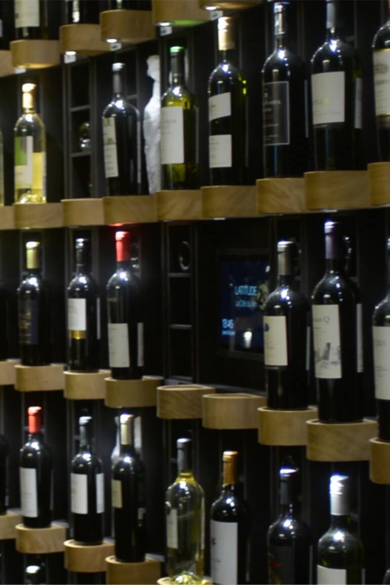 Wineshop en La Cité du Vin, en Bordeaux