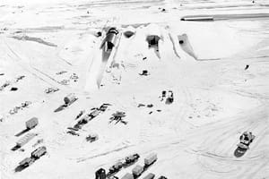 La ciudad bajo el hielo encontrada por la NASA se trata de la base militar estadounidense Camp Century