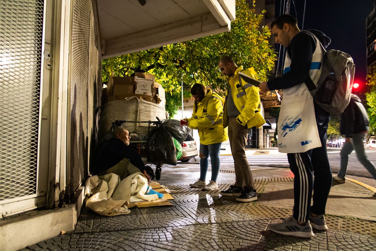 La ciudad de Buenos Aires es la única jurisdicción del país que hace uno o dos relevamientos al año de las personas en situación de calle