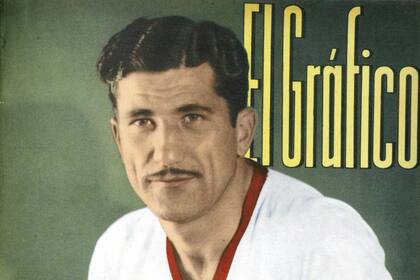 La Ciudad de Buenos Aires tiene más de 2000 calles. Sin embargo, solo una homenajea a un futbolista.