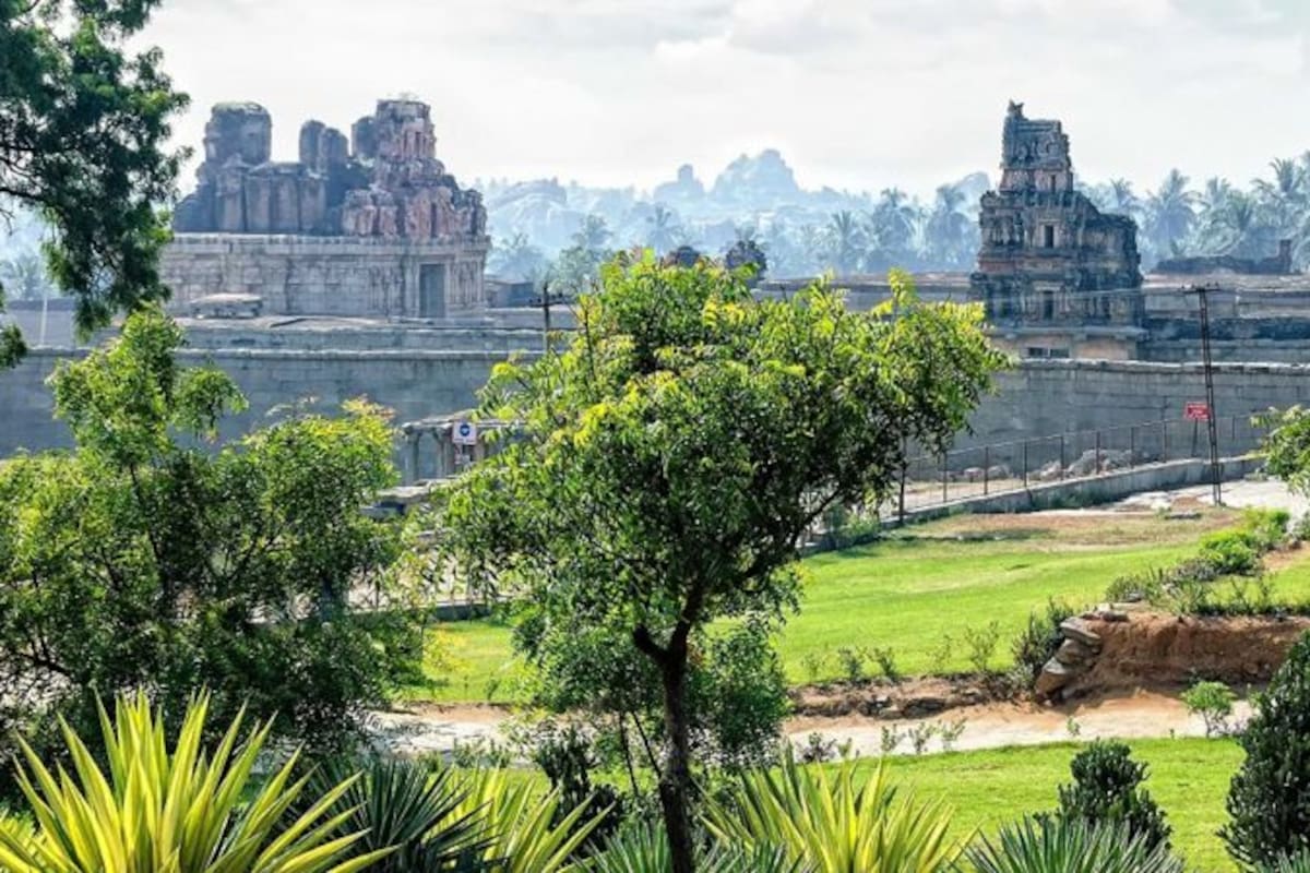 La ciudad de Hampi es conocida por las ruinas de templos y palacios centenarios