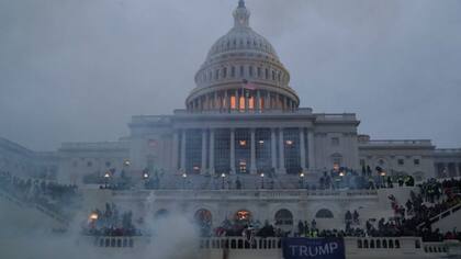 La ciudad de Washington impuso un toque de queda este miércoles a partir de las seis de la tarde.