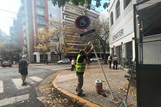 Suspenderán licencias y multarán a quienes tengan carteles truchos de estacionamiento para personas con discapacidad
