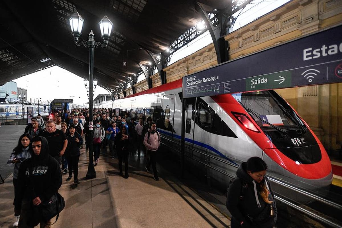 La ciudad sudamericana en la que se lanzó el tren más rápido de la región