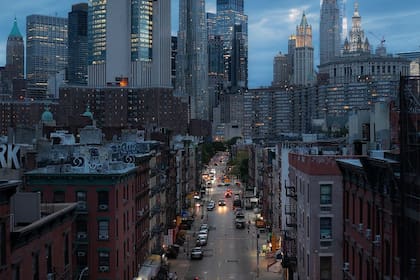 La ciudad y sus alrededores han experimentado un otoño marcado por precipitaciones mínimas y temperaturas superiores a las normales