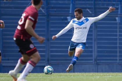 La clase de Gago este sábado, en el amistoso entre Vélez y Lanús en Liniers.
