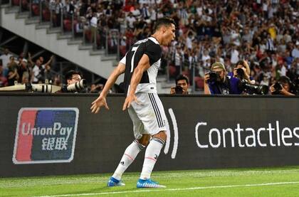 La clásica forma de festejar de Cristiano Ronaldo. Crédito: Instagram