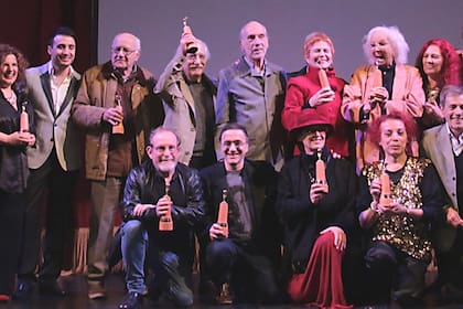 La clásica foto de los premiados