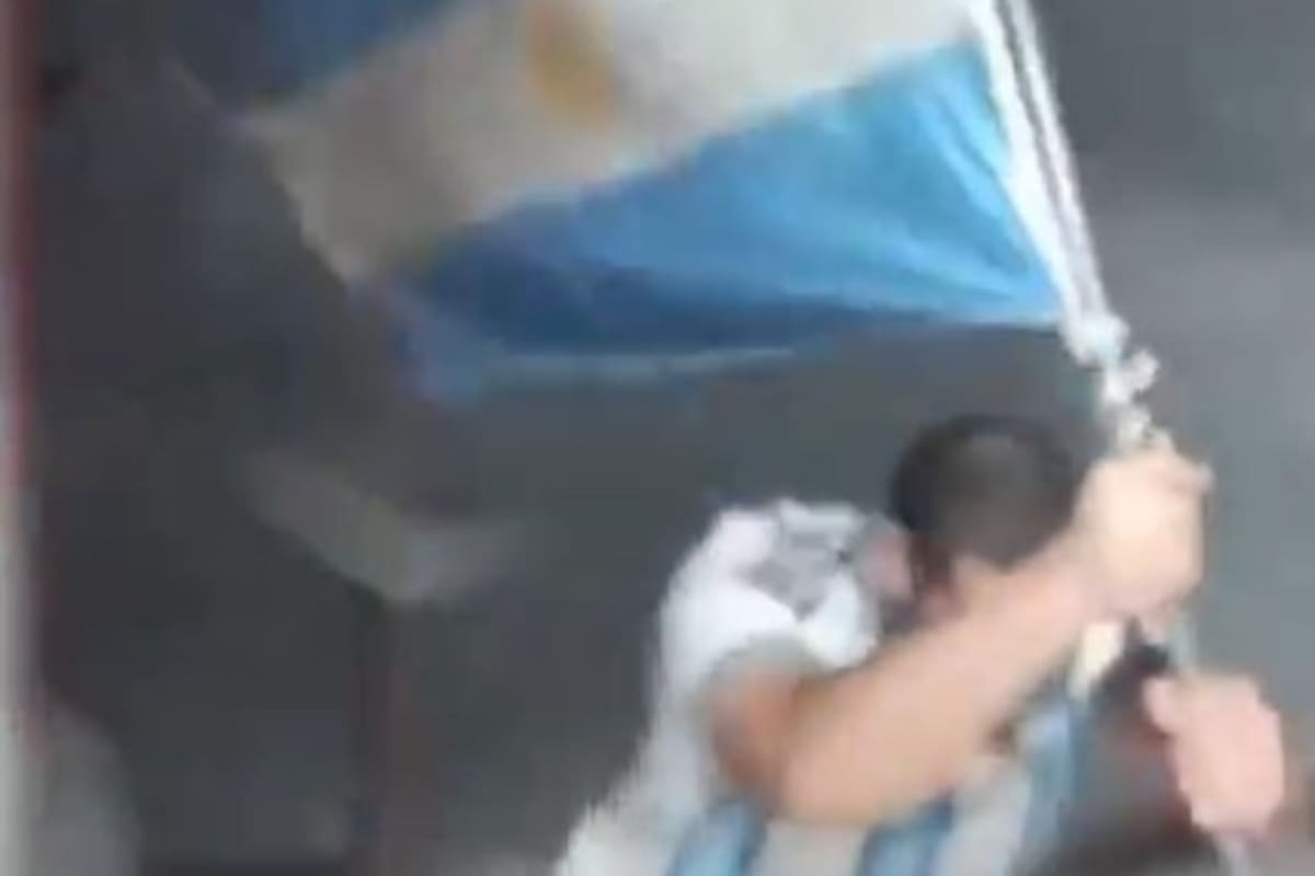 La clasificación de la Argentina a la final también se celebró en la Antártida, donde militares, docentes y familias siguieron el partido entre cábalas, nervios y temperaturas extremas