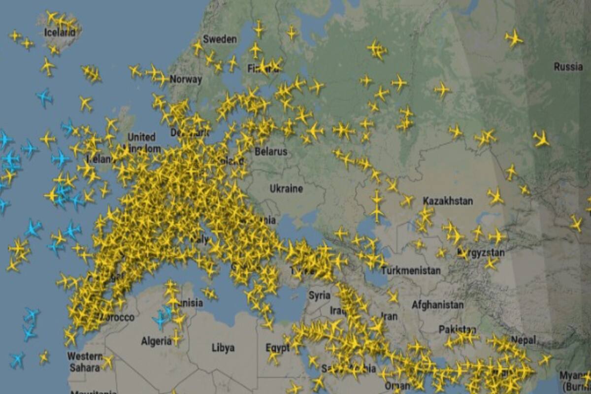 La clausura del tráfico aéreo ucraniano dejó al país virtualmente aislado a los vuelos civiles