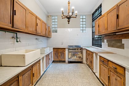La cocina de la propiedad con su madera original