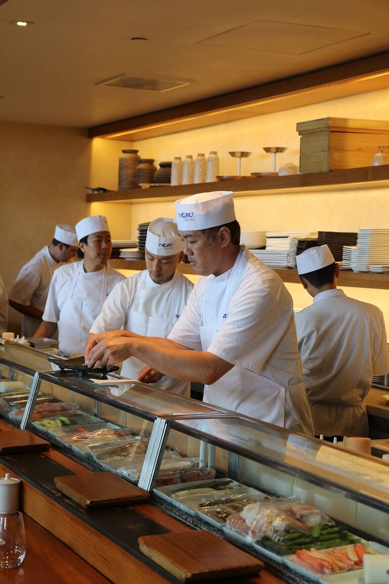La cocina de Nobu en plena actividad.