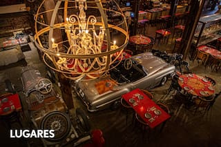 Pastas caseras, autos de colección y miles de antigüedades bajo un mismo techo