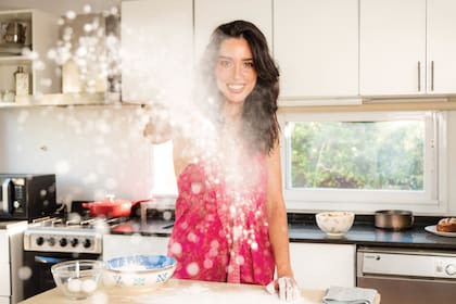 "La cocina tiene un costado estético y de mucho diseño. Hay un lenguaje que tiene que ver con componer y mezclar texturas, colores, tamaños que me encanta", explica.