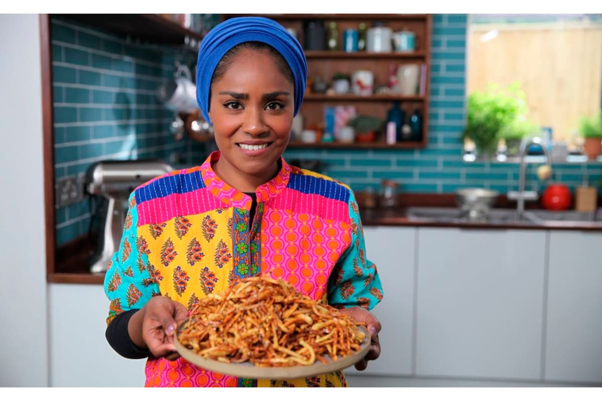 La cocinera que es furor en Netflix enseña cómo cocinar rápido sin resignar sabor