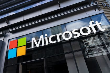 La colaboración con clientes servirá como base para las decisiones en torno al desarrollo de productos con IA, afirmó un ejecutivo de Microsoft