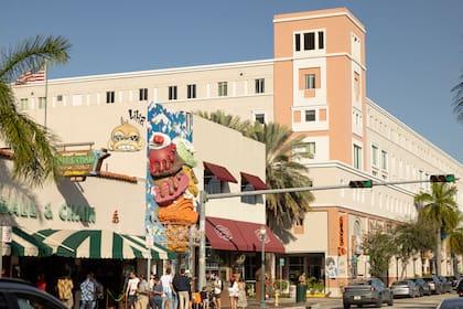 La colorida Calle Ocho, epicentro de Little Havana