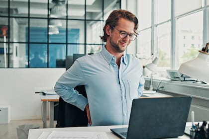 La columna vertebral es el eje anatómico del cuerpo y muchas veces no ase advierte su importancia hasta que aparece el dolor