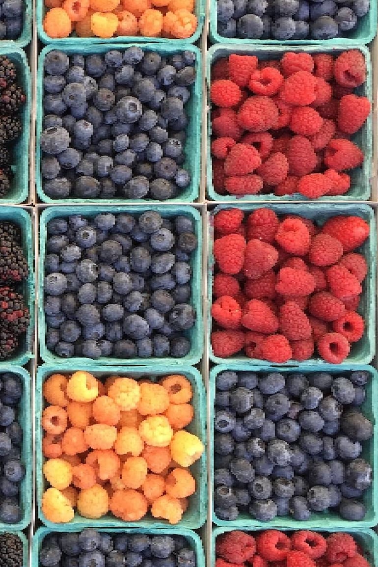 La combinación de polifenoles, fibra y vitaminas convierte a estas frutas en verdaderos aliados metabólicos