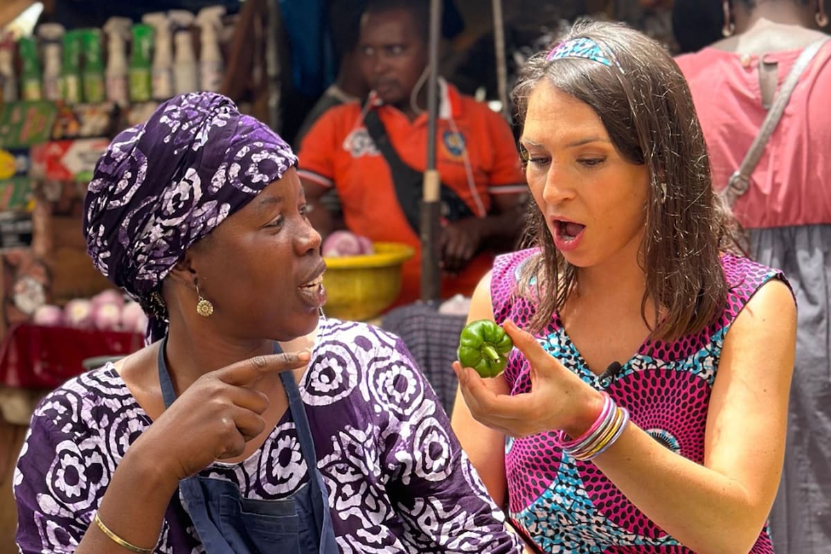 "La comida ha sido más exótica que de costumbre", reconoce la periodista gastronómica luego de llevar su formato al continente africano