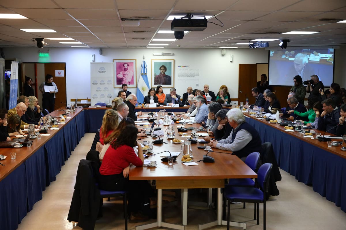 La comisión de Legislación del Trabajo de la Cámara de Diputados discute el proyecto de ley de reducción de la jornada laboral