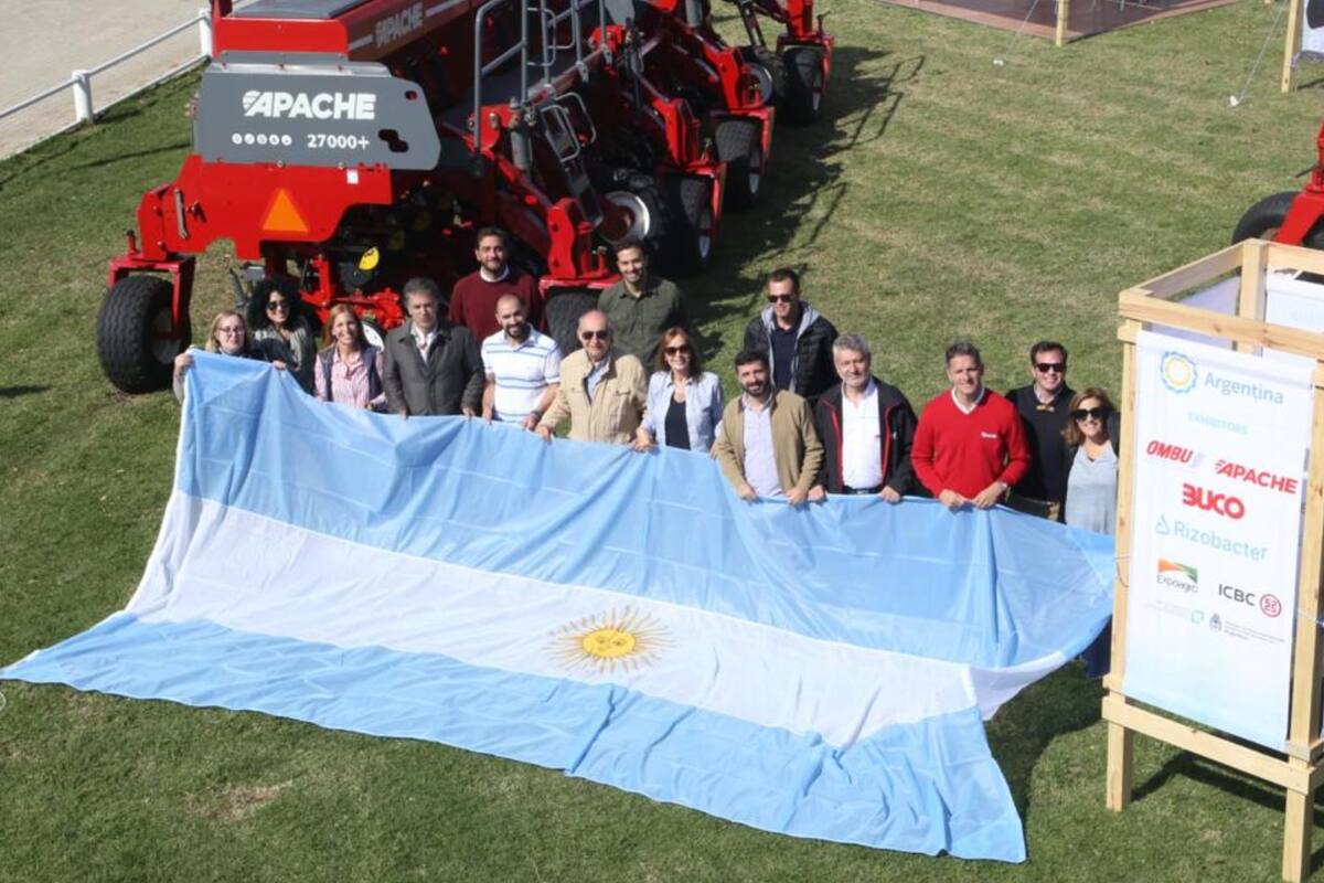 La comitiva argentina en “Nampo Haverst Day”, en Bothaville