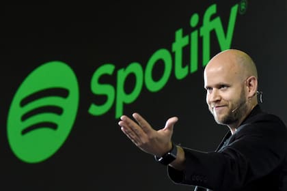 El CEO de Spotify, Daniel Ek, utiliza la estrategia de "sobrevolar" un tema nuevo antes de ponerse a trabajar en forma más detallada