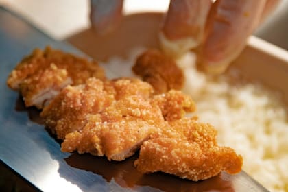 La compañía sacó de circulación sus nuggets de pollo potencialmente contaminados