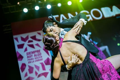 La competencia de baile, una de las actividades que más público convoca cada año, en el encuentro con la música y la danza de la ciudad