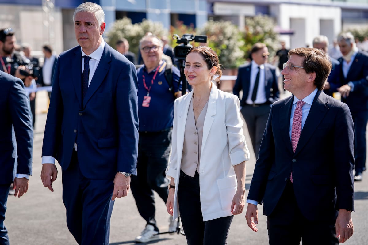 Crisis en España: Escándalo por la Compra del Departamento de Lujo de Ayuso se Intensifica 1 Crisis en España: Escándalo por la Compra del Departamento de Lujo de Ayuso se Intensifica