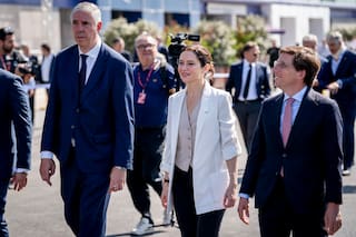 Crisis en España: se profundiza el escándalo por la compra del departamento de lujo para Ayuso