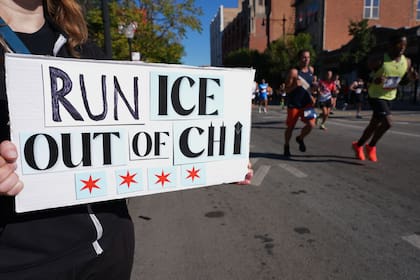 La comunidad migrante de Chicago está en alerta ante el aumento de redadas del ICE