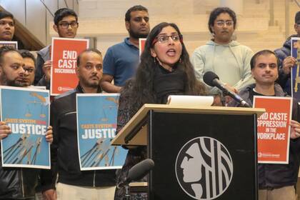 La concejal Kshama Sawant, de Seattle, fue la principal promotora de la iniciativa