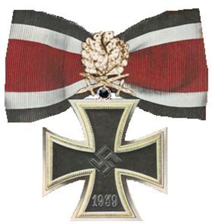 La condecoración que recibió solamente Rudel por parte de Adolf Hitler: la Cruz del Caballero con Hoja de Roble en Oro, Espadas y Diamantes