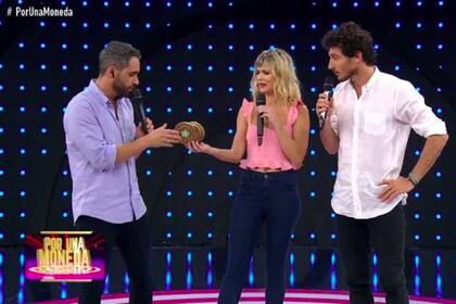 La conductora contó por qué se fue de Por una moneda.