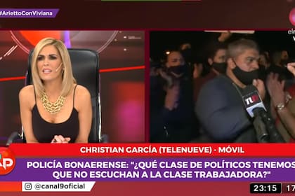 La conductora dialogó con los policías que se manifestaron en contra del gobierno provincial.