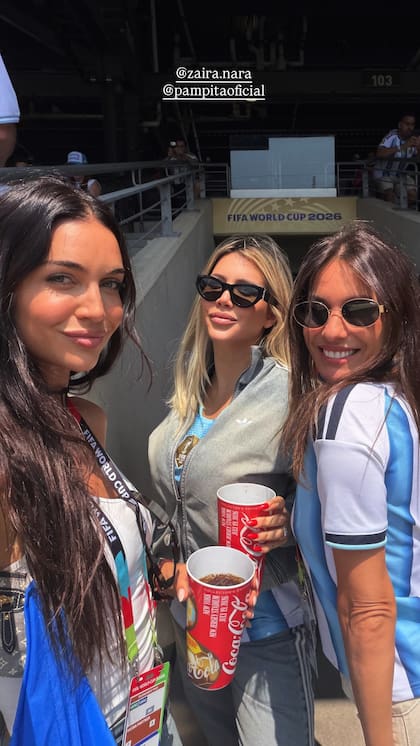 La conductora estaba en Nueva Jersey para la final del Mundial, que compartió junto a su hermana Zaira y Pampita