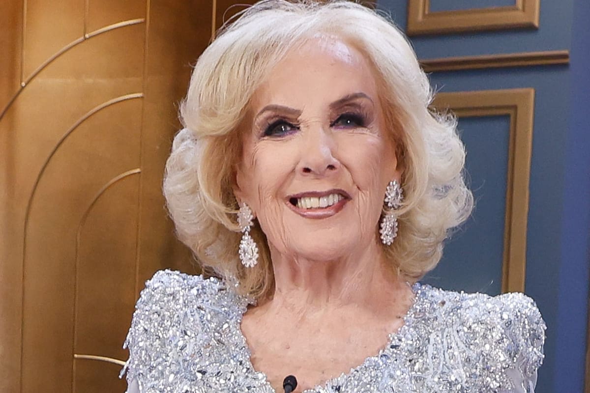 La conductora Mirtha Legrand recibió el alta médica tras ser internada en el Sanatorio Mater Dei por un cuadro respiratorio bronquial