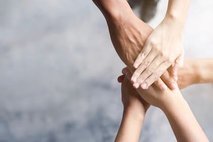 La confianza es clave para el funcionamiento de muchas sociedades (Foto:Freepik)