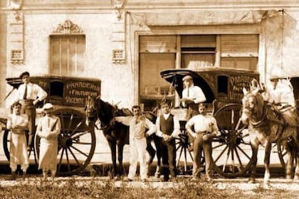 La confitería La Vicente López, en la zona norte de la provincia de Buenos Aires, data de 1905 o antes, cuando los panes se repartían a caballo