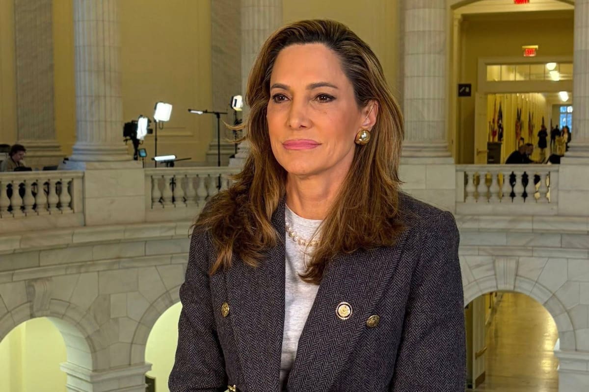 La congresista María Elvira Salazar señaló que el Congreso tiene la responsabilidad de actuar en el contexto de su voto a favor de extender el TPS