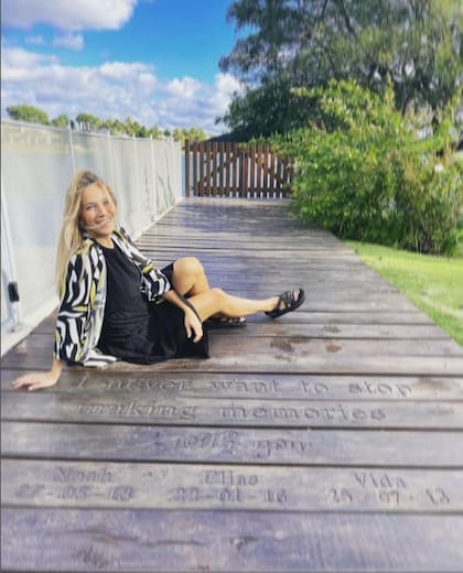 La conmovedora frase que se puede leer en el jardín de Luisana. Fuente: Instagram