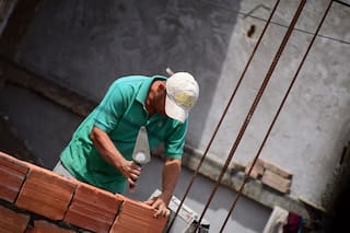 Crece la informalidad laboral en el país y llega al 70% entre los cuentapropistas del conurbano