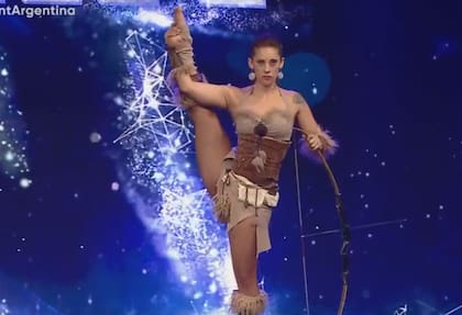 La contorsionista que sorprendió con sus habilidades en Got Talent Argentina (Foto: Captura Twitter @gottalentarg)