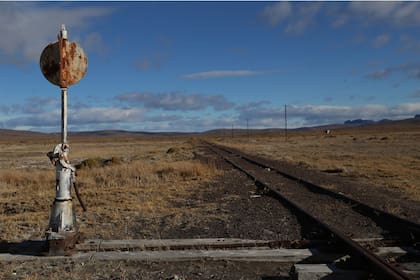 La Cooperativa de trabajo en Turismo Ayufin Mapu quiere reflotar el funcionamiento de La Trochita junto a la empresa Trenes Patagónicos