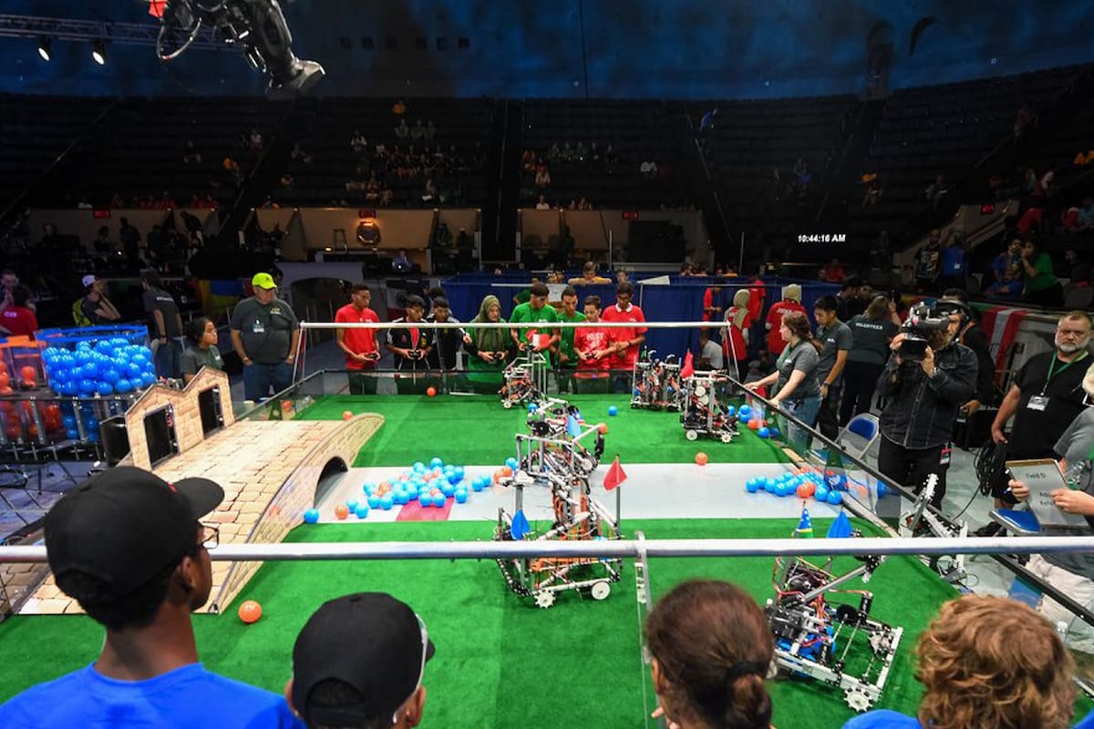 La Copa Robótica 2019 reúne a representantes de todas las provincias para definir al equipo que representará a la Argentina en el First Global Challenge en Dubai